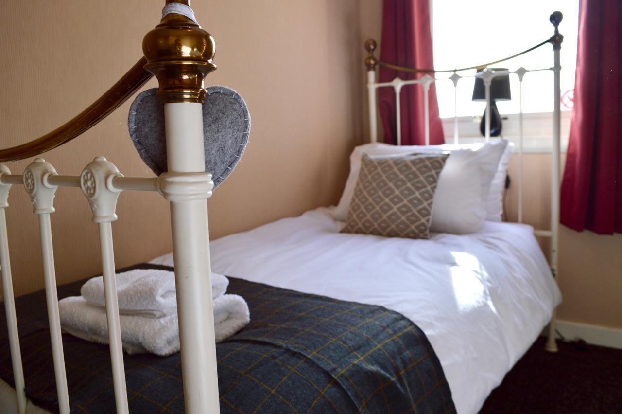 Crags View Apartment On The Royal Mile 爱丁堡 外观 照片
